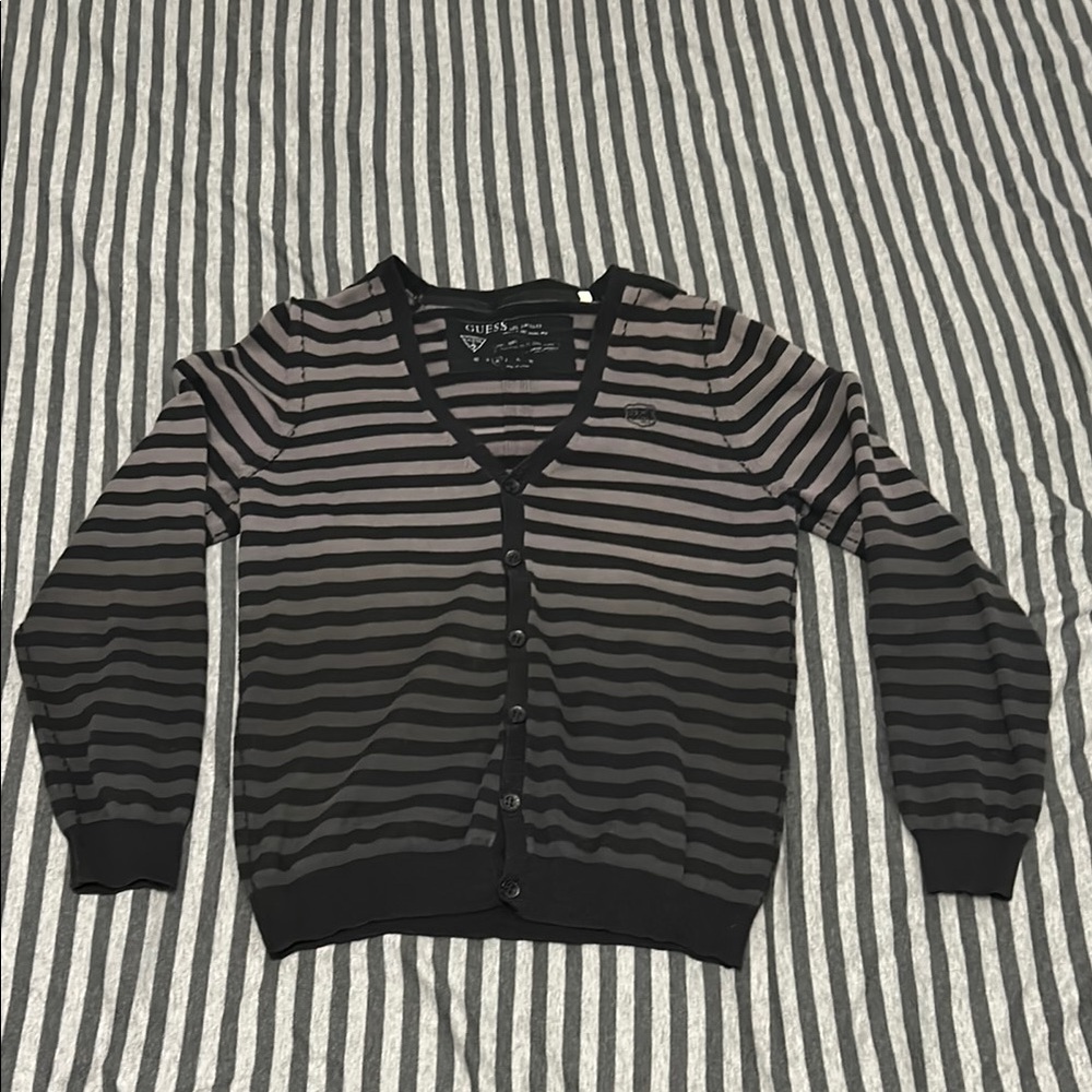 GUESS | Men’s Striped Button Down V-Neck Cardigan Sweater | Size Medium